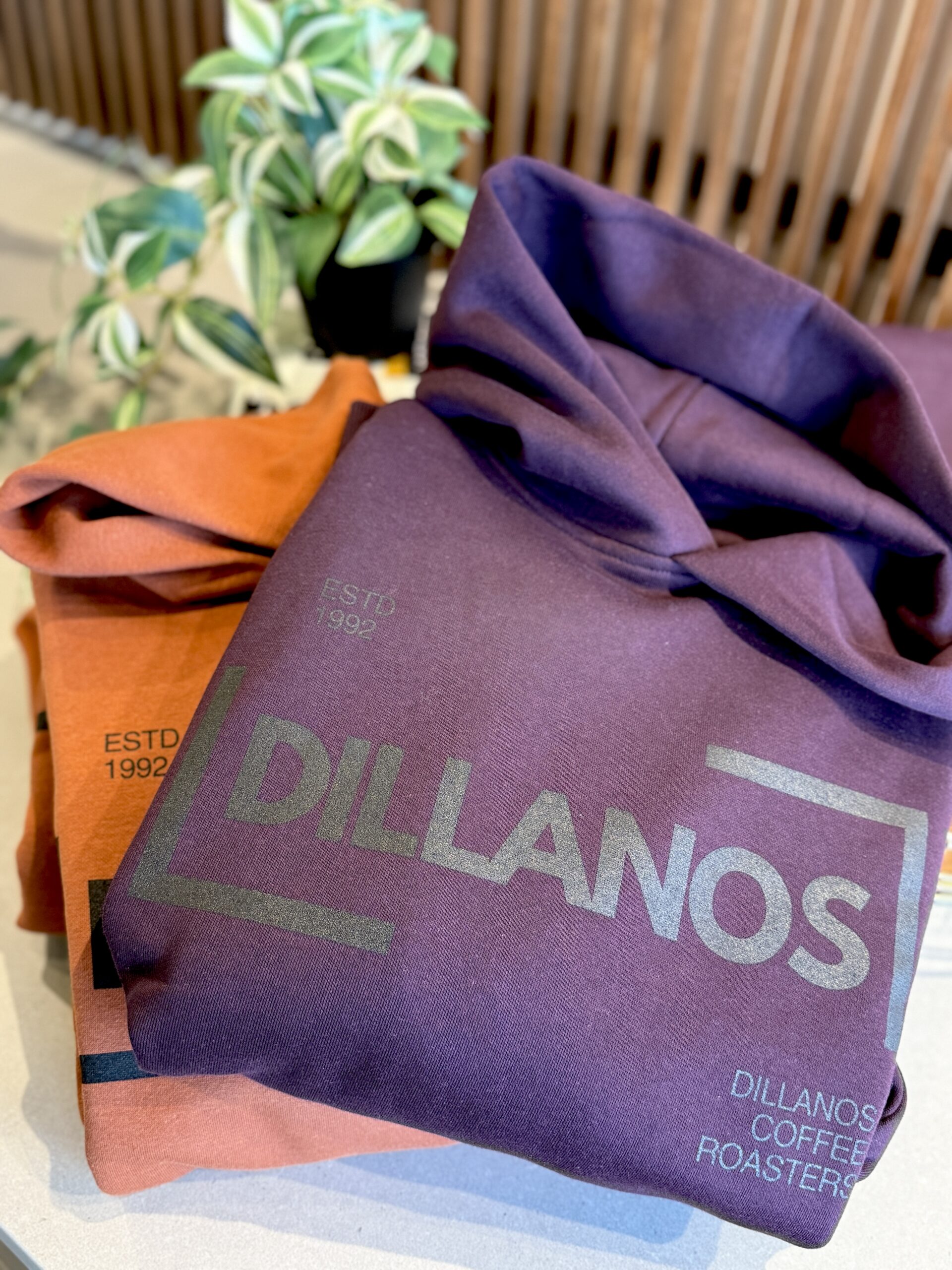 Dillanos Winter Hoodie - Bordeaux - Image 2